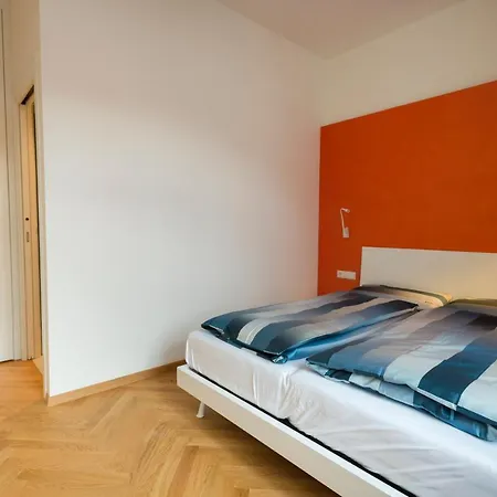 App110 Apartment