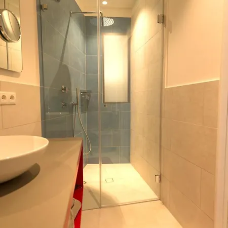 Апартаменты App110