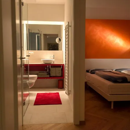 Apartment App110